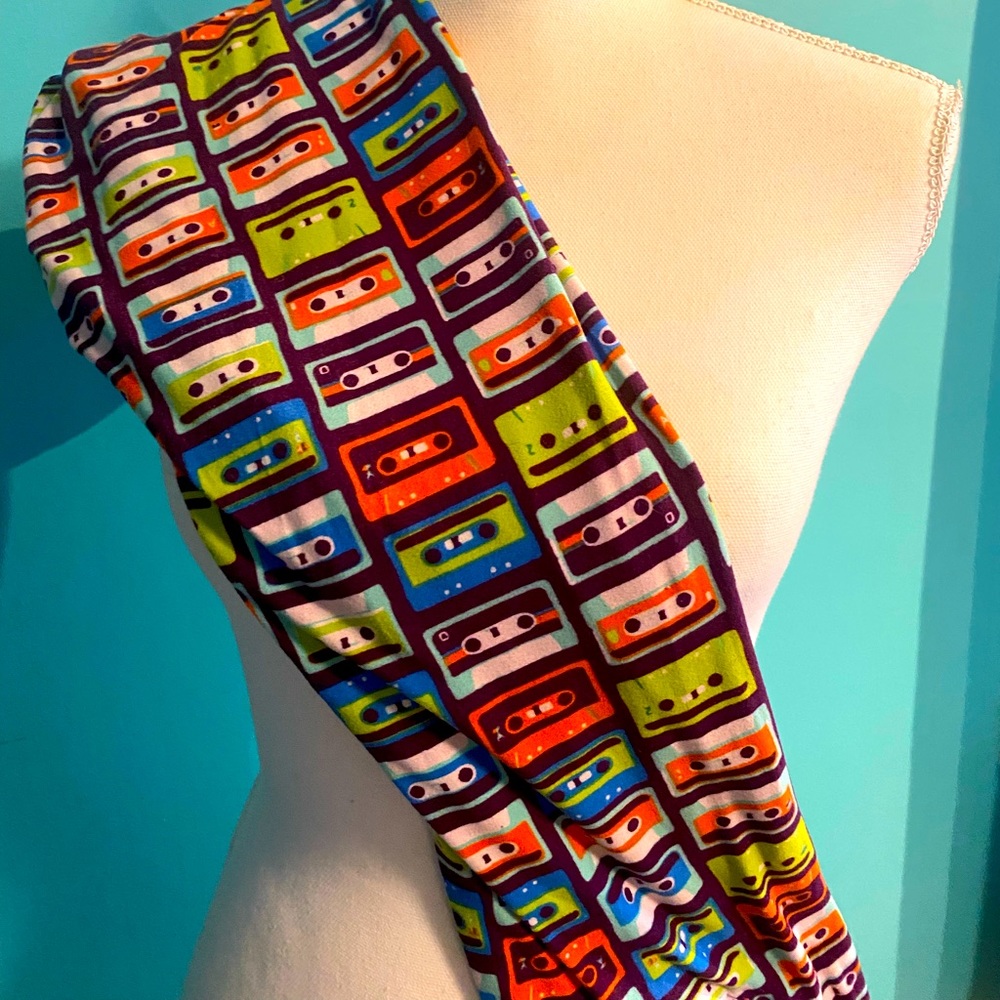 LuLaRoe leggings - cassette tapes